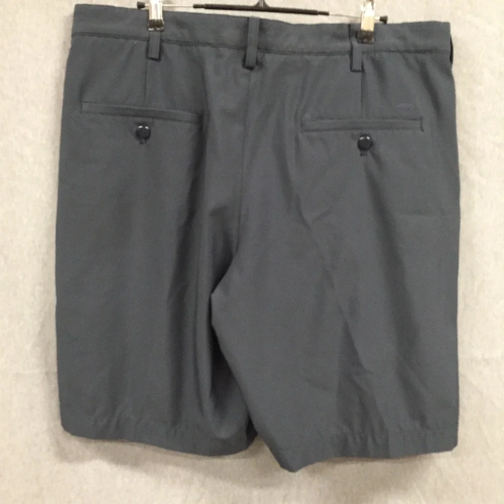 Carnoustie Tech by Aristo Eighteen Mens Golf Shorts Gray Size 38‎ Performance
